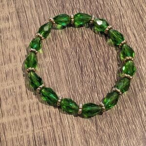 Elegant Green Beaded Bracelet
